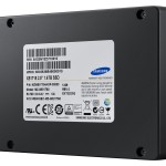 SSD-XS1715_002_R-Pespective_Black